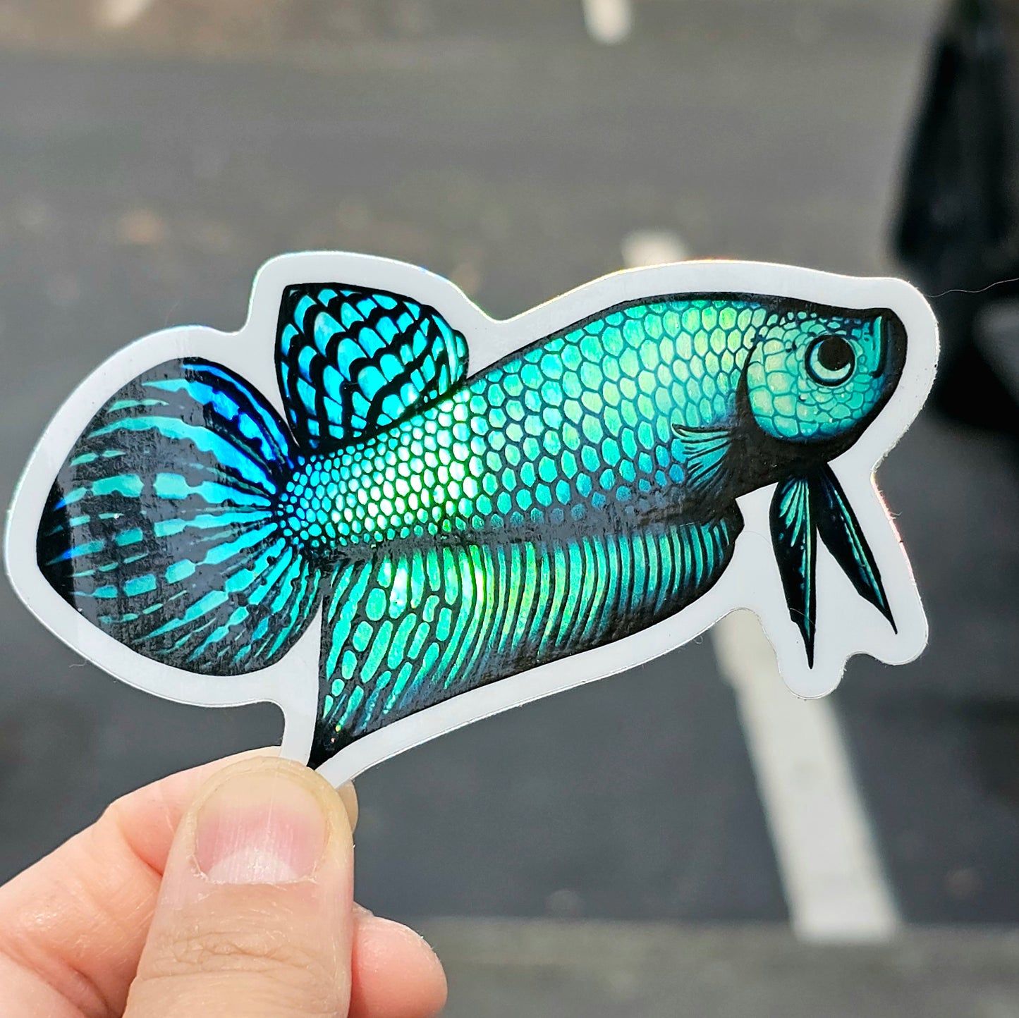 Holographic Alien Betta