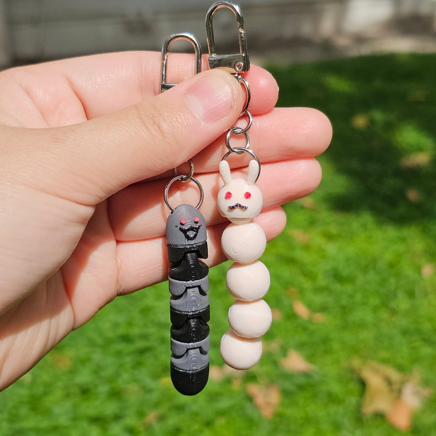 Articulated Worm Keychain